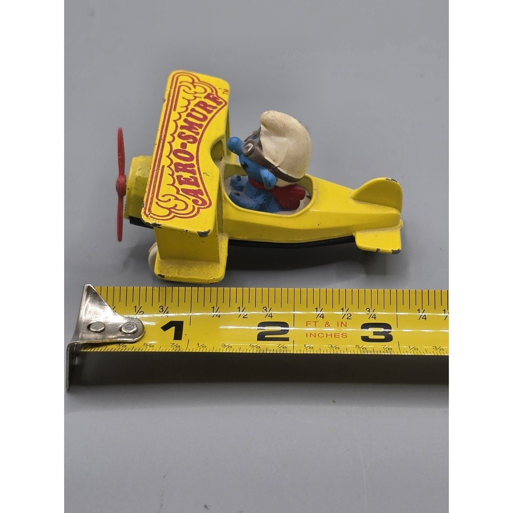 Vintage 1982 ERTL Aero Smurf Yellow Diecast Airplane Peyo Smurfs Toy Propeller - Picture 4 of 10